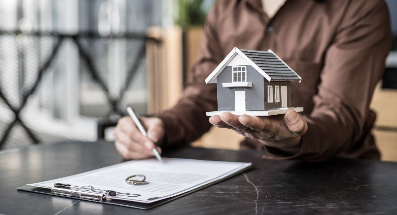 Real Estate Consultant